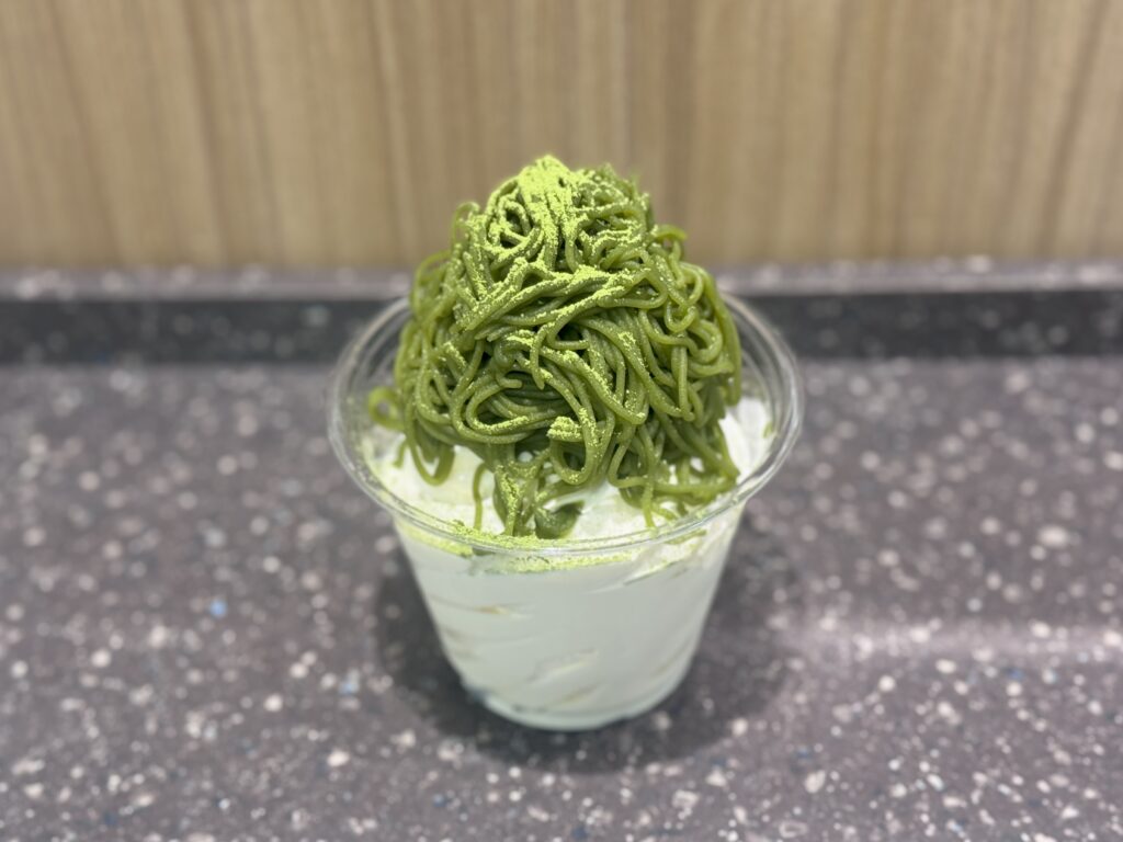 抹茶モンブランソフト